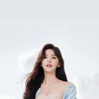 壁纸-章若楠，这腰臀比，绝了