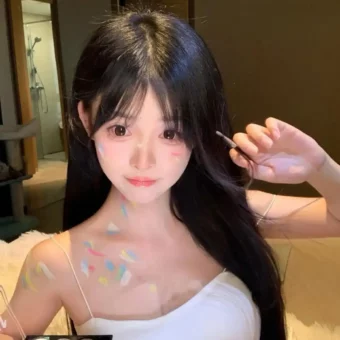 写真美图 | 我救自己万万次，铮铮劲草，绝不动摇