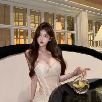 美图写真 | 你将过去拥抱的太紧，怎能腾出双手来拥抱未来