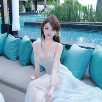 美女写真 | 偶尔也要感谢自己走了那么多艰难的路