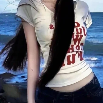 壁纸 | 手机全屏美女壁纸