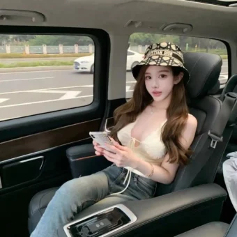 美女写真 | 每个年龄的我 都是恰到好处的我