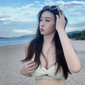 写真美图 | 月亮本无光，努力久了便会光芒万丈