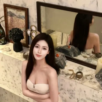 美女写真 | 世上没有绝望的处境，只有对处境绝望的人