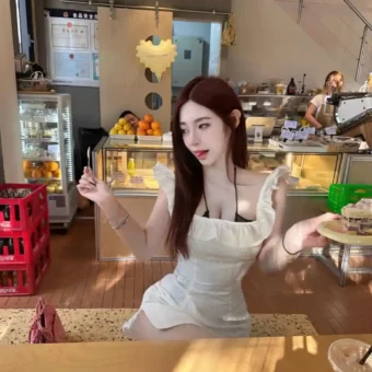 美女写真 | 南来北往，不辜负生活，不迷失方向