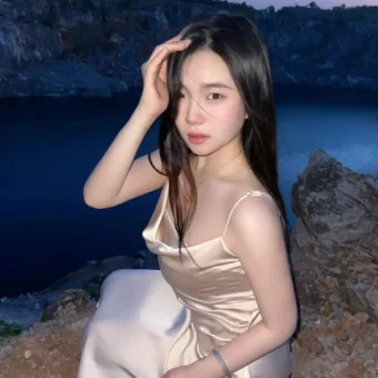 写真美图 | 爱自己的明媚，也接受自己的破碎