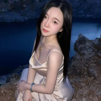 写真美图 | 爱自己的明媚，也接受自己的破碎