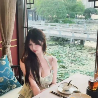 写真美图 | 做个可可爱爱的人，不烦心事，满心欢喜