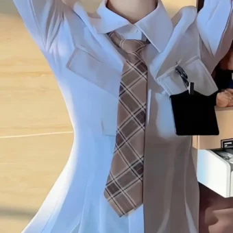 壁纸 | 高清手机全频美女壁纸