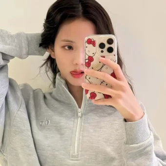 头像丨美女请换头像 ​