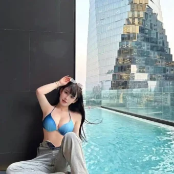 美图写真 | 无人做你的光芒，那就自己照亮前方