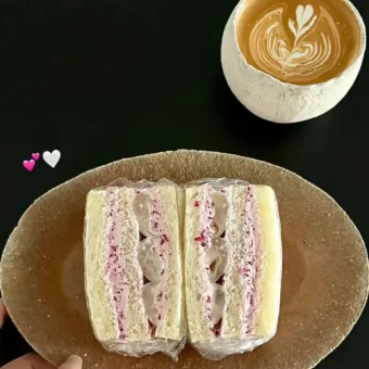 背景图 | 𝑾𝒆𝑪𝒉𝒂𝒕背景图