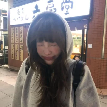 头像｜不容易撞的𝑾𝒆𝑪𝒉𝒂𝒕头像