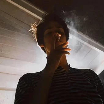 头像丨𝙒𝙚𝘾𝙝𝙖𝙩男头