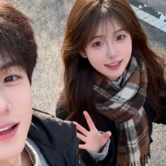 头像｜宝宝!!一起换𝓦𝓮𝓒𝓱𝓪𝓽情头