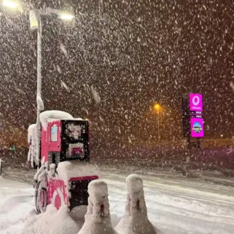 背景图 | 𝑾𝒆𝑪𝒉𝒂𝒕背景图