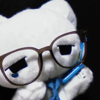 头像 | 𝗪𝗲𝗖𝗵𝗮𝘁玩偶头像