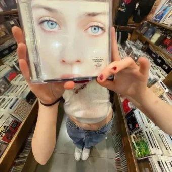 背景图 | 𝑾𝒆𝑪𝒉𝒂𝒕背景图