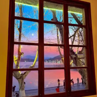 背景图 | 𝑾𝒆𝑪𝒉𝒂𝒕背景图