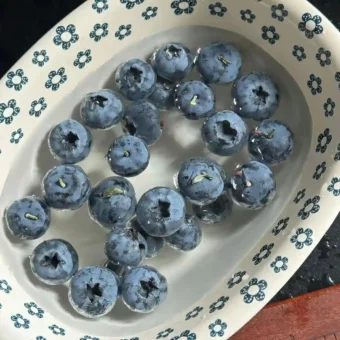 背景图 | 𝑾𝒆𝑪𝒉𝒂𝒕背景图