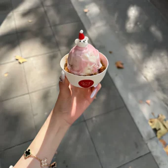 背景图 | 𝑾𝒆𝑪𝒉𝒂𝒕背景图