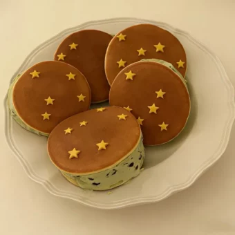 背景图 | 𝑾𝒆𝑪𝒉𝒂𝒕背景图