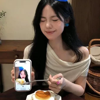 头像丨存一些生日拍照姿势