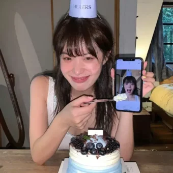 头像丨存一些生日拍照姿势