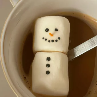 背景图 | 𝑾𝒆𝑪𝒉𝒂𝒕背景图