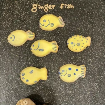 背景图 | 𝑾𝒆𝑪𝒉𝒂𝒕背景图