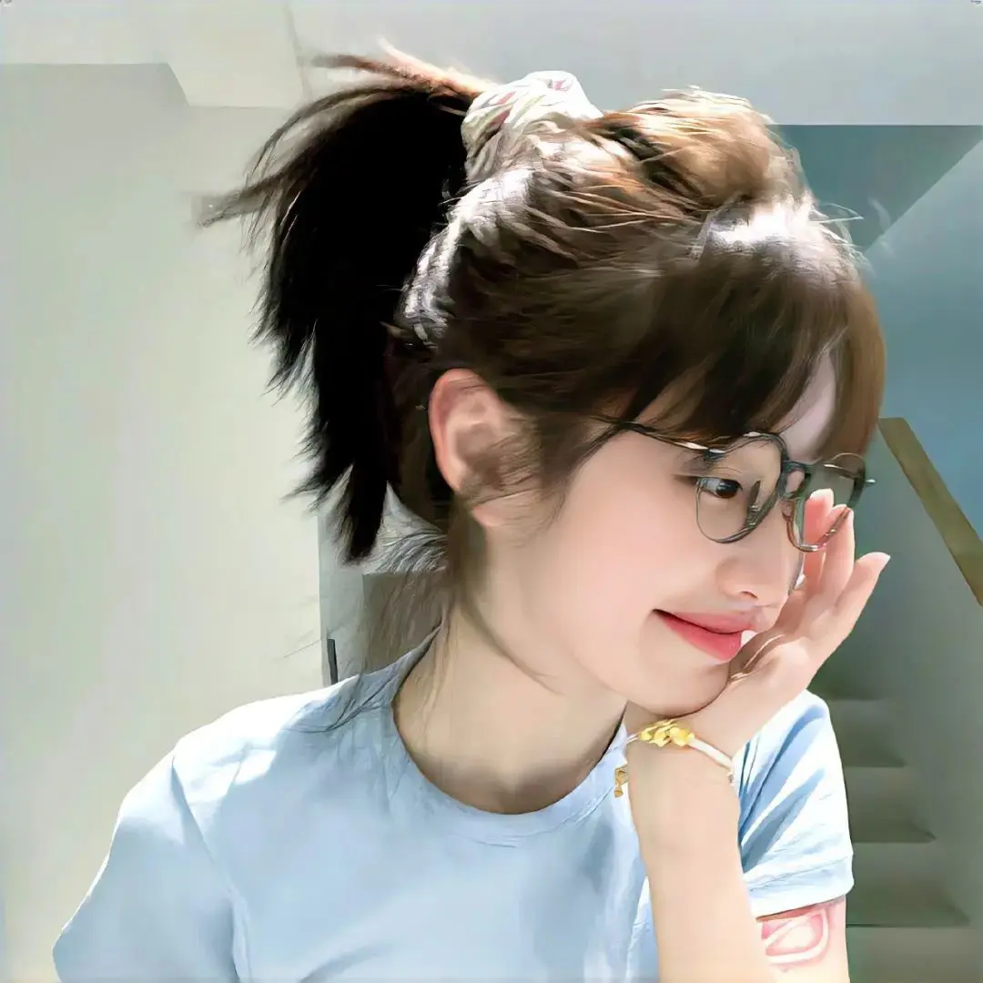 头像丨美少女专用𝙒𝙚𝘾𝙝𝙖𝙩头像~