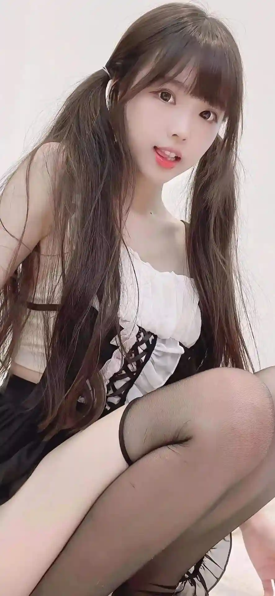 壁纸 | 手机高清美女壁纸背景图