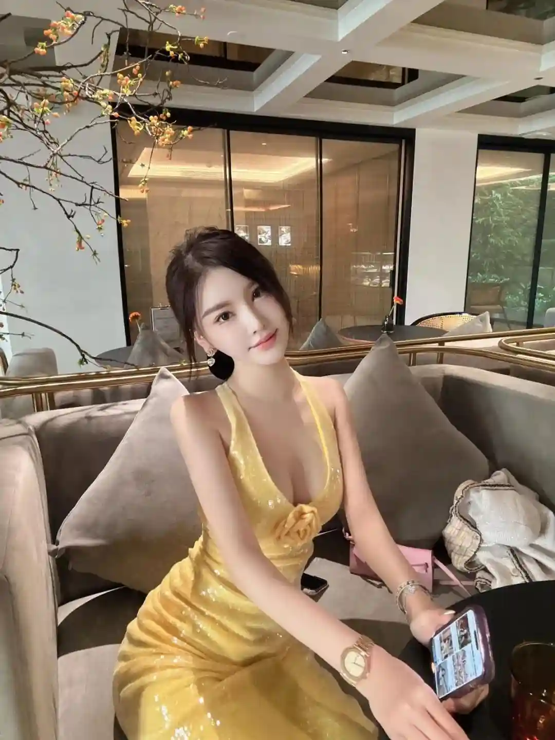 美图写真 | 你将过去拥抱的太紧，怎能腾出双手来拥抱未来