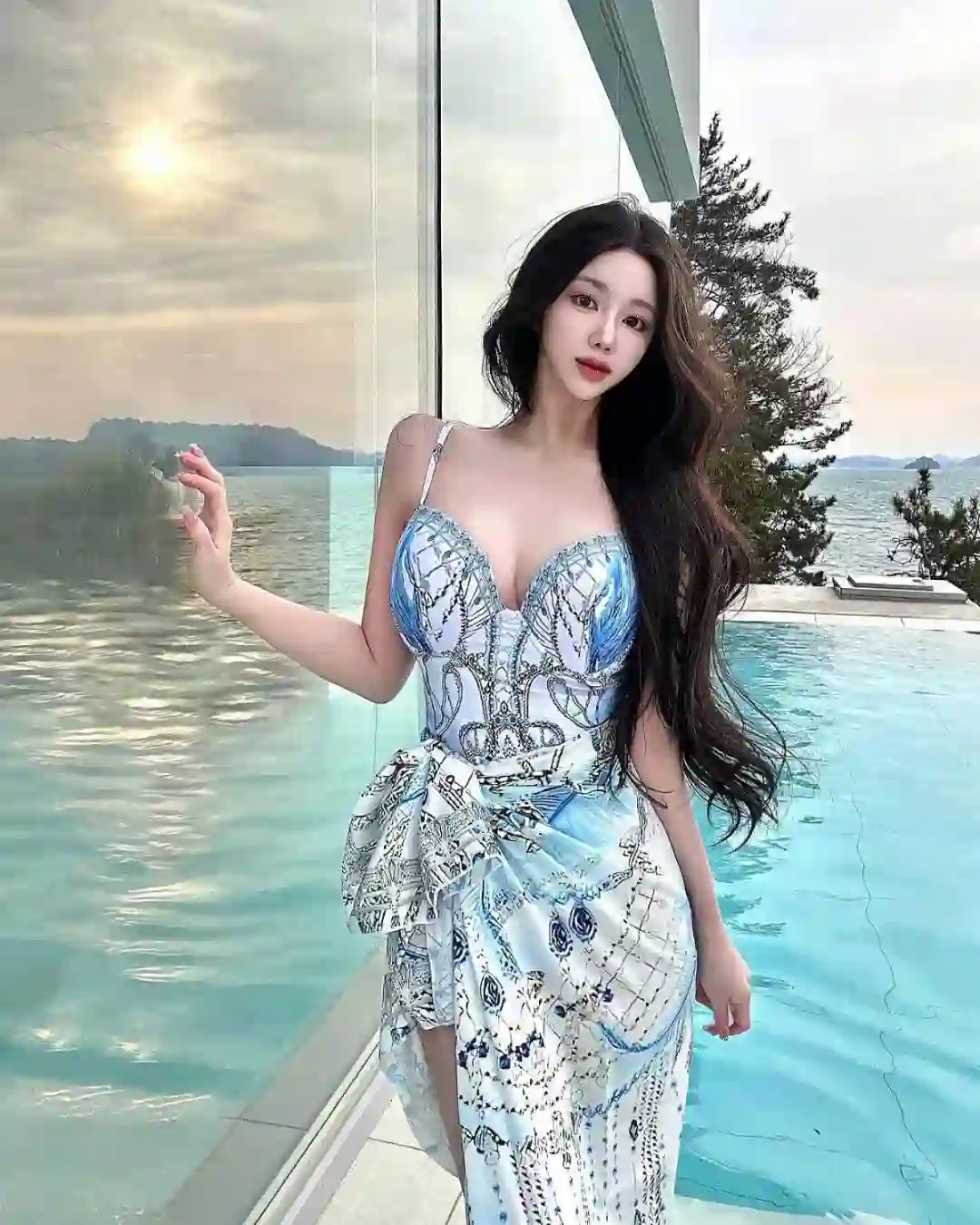 美女写真 | 人在低谷别谈格局，活下来才是王道