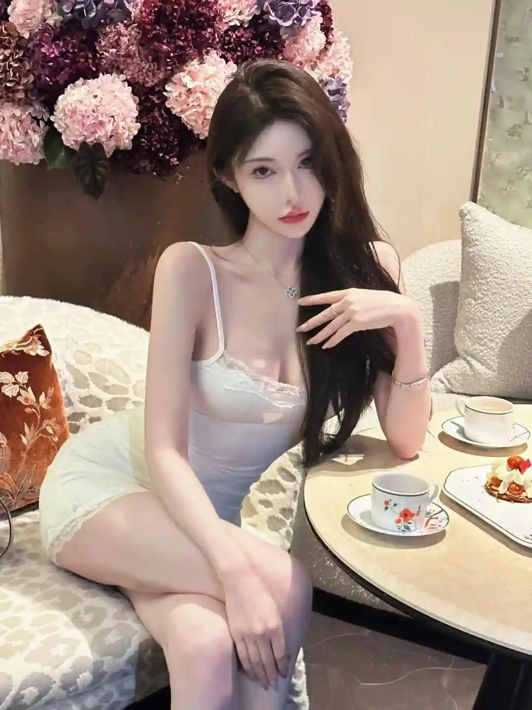 美女写真 | 偶尔也要感谢自己走了那么多艰难的路