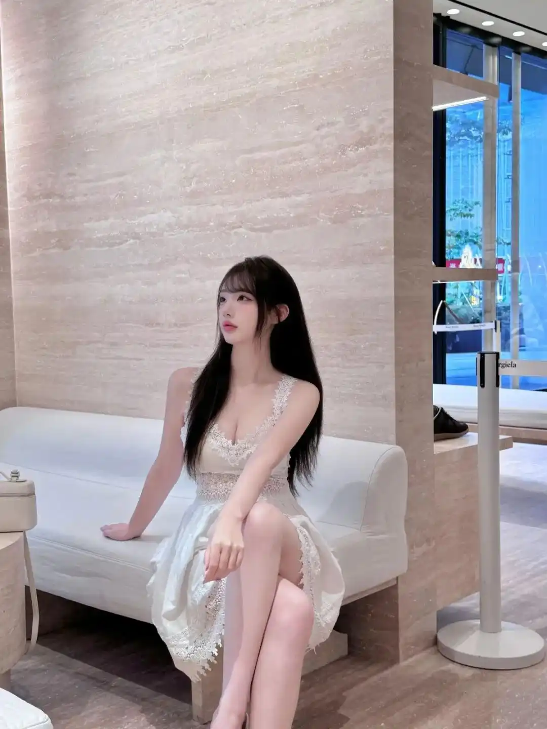 美女写真 | 清净心看世界，欢喜心过生活