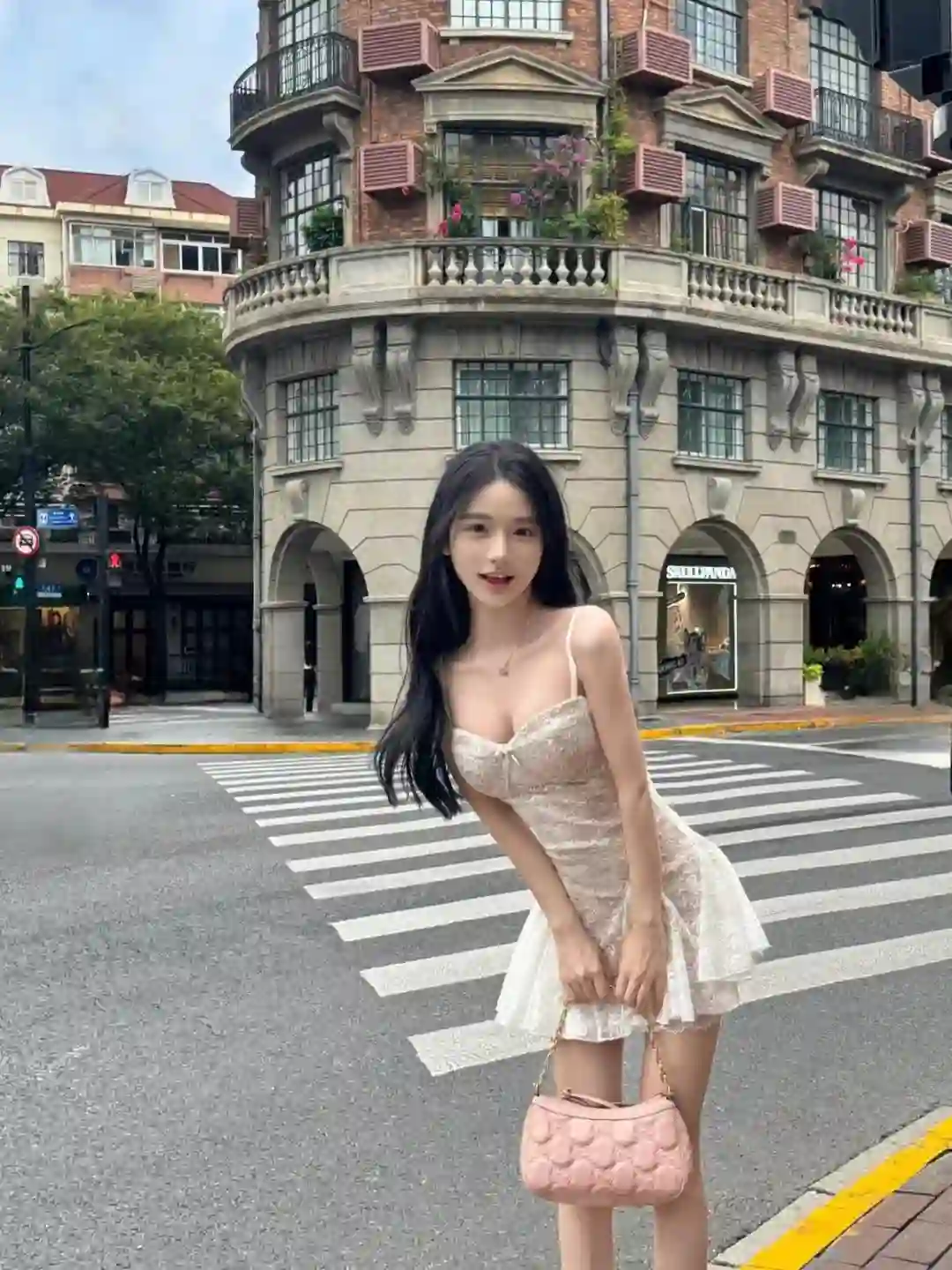 美女写真 | 生活就是晨起晨落，日子就是早出晚归