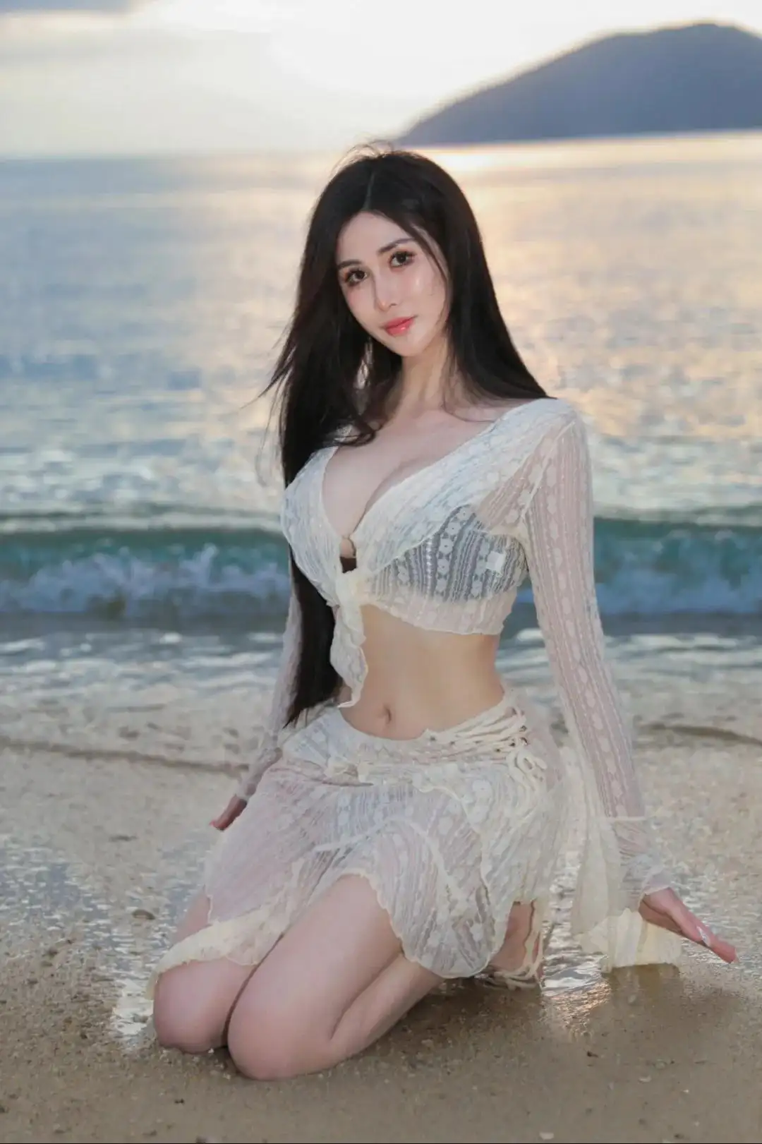 美女写真 | 没人能预测未来，总有人后悔当初