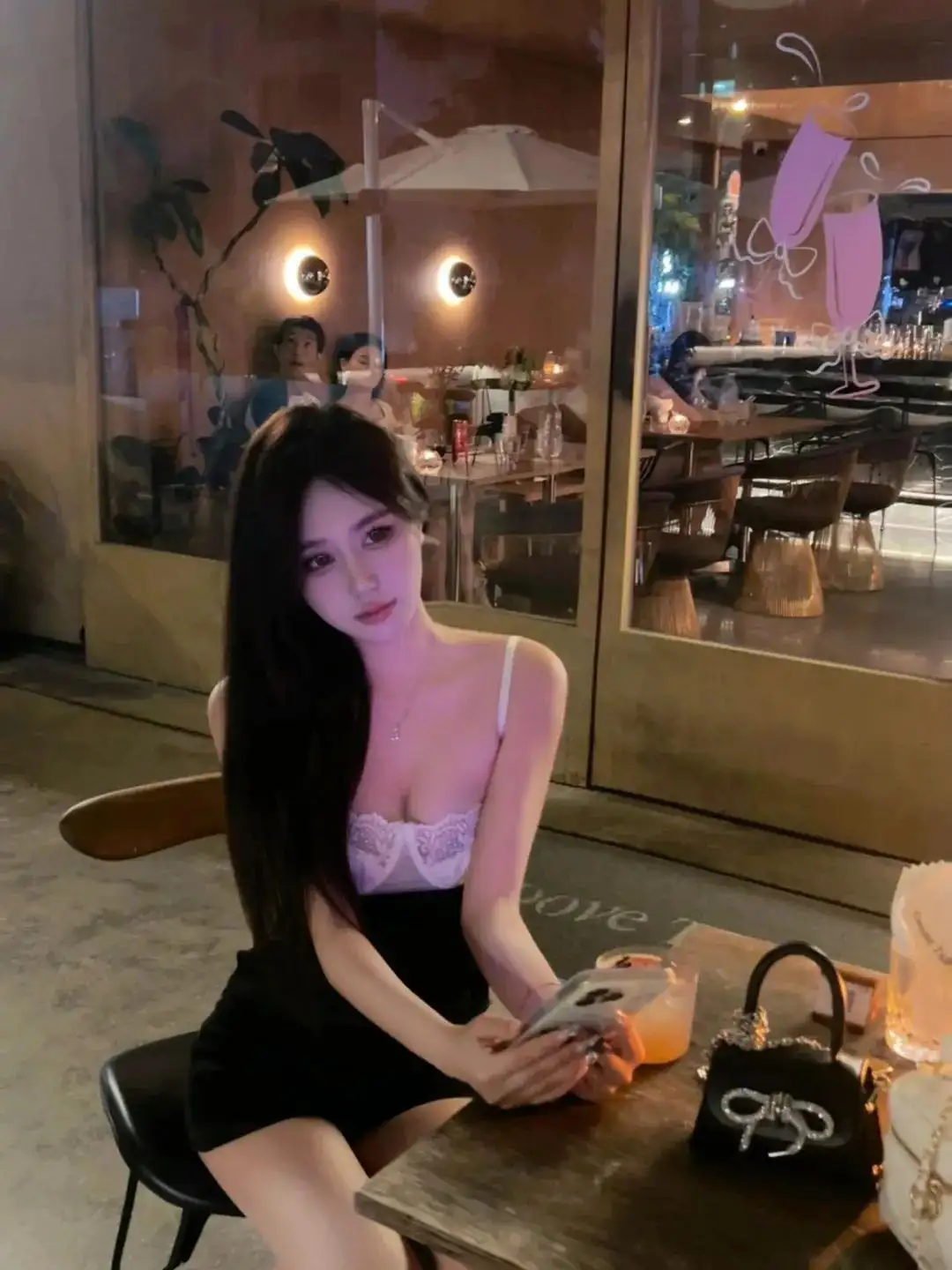 美女写真 | 有志者自有千计万 无志者只感千难万难
