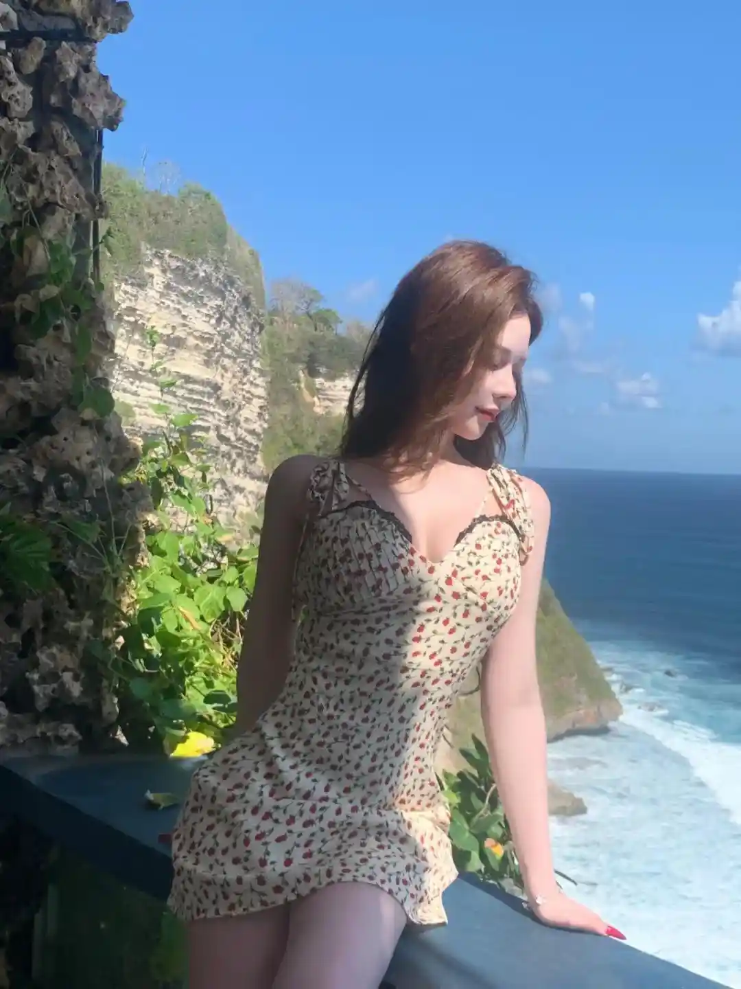 美女写真 | 有志者自有千计万 无志者只感千难万难