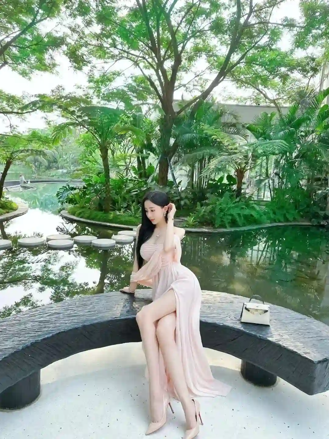 美女写真 | 所有激励的话 配上实际行动才有意义