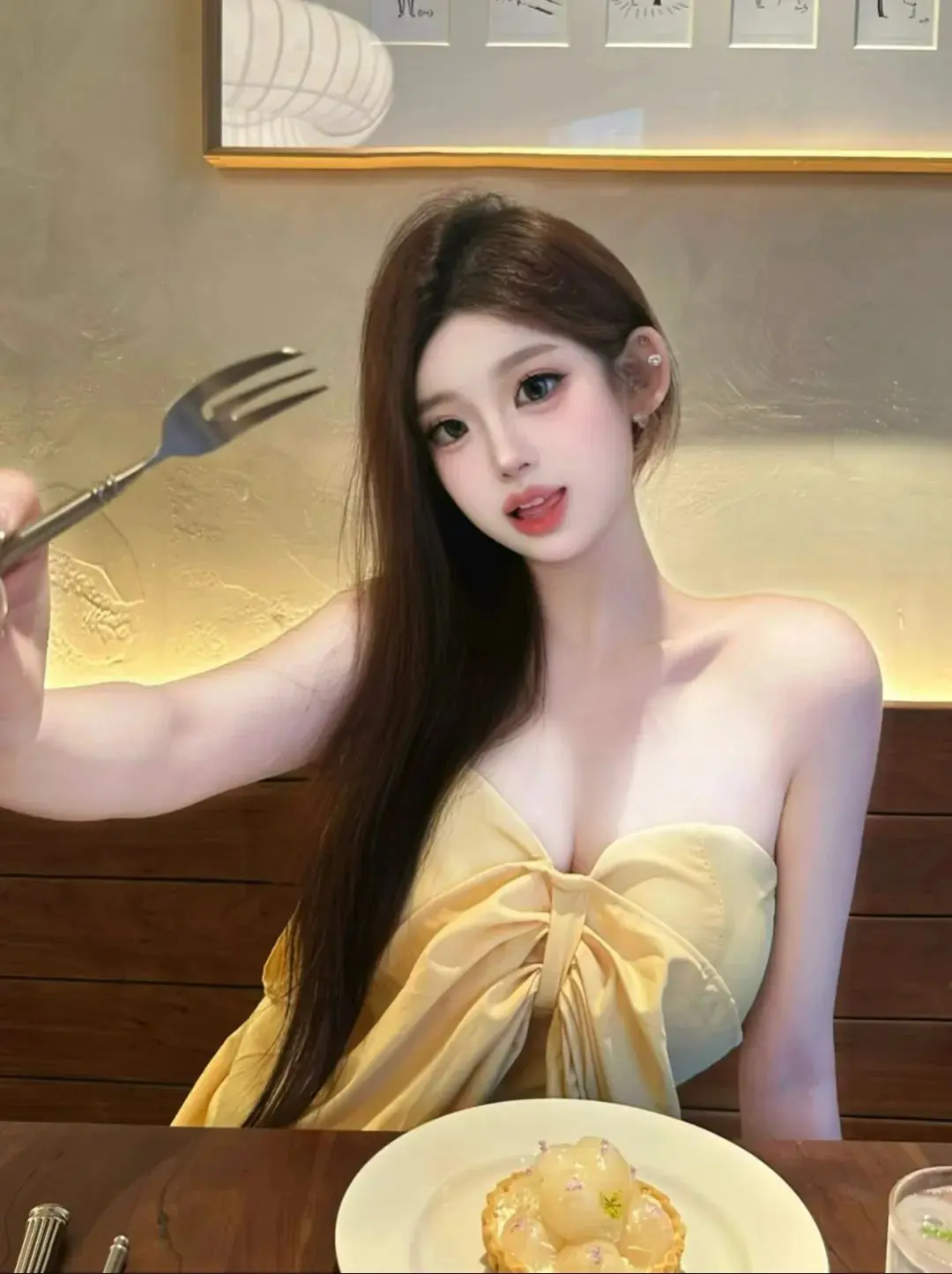 美女写真 | 事非经过不经难 成如容易却艰辛