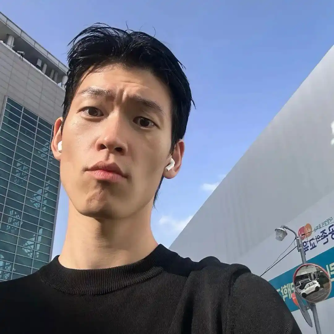 头像 | 不开心就换个头像吧