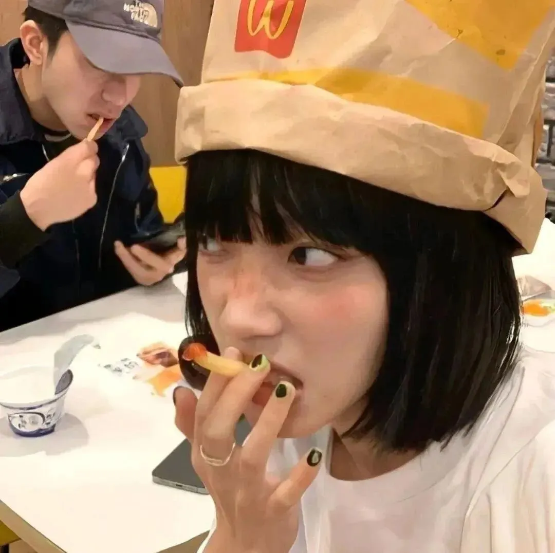 头像｜同时和八个对象用的情头