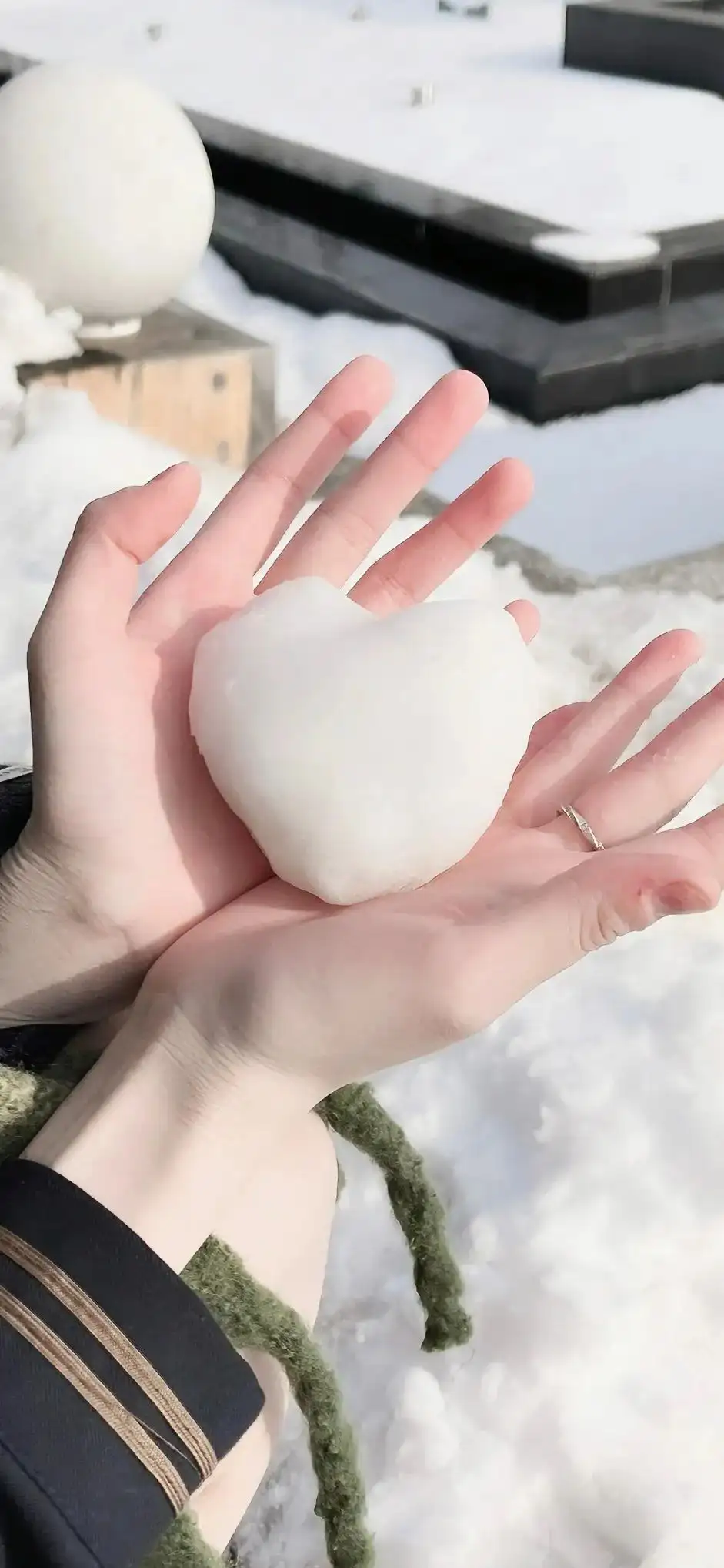 壁纸 | 这组壁纸含金量拉满了！