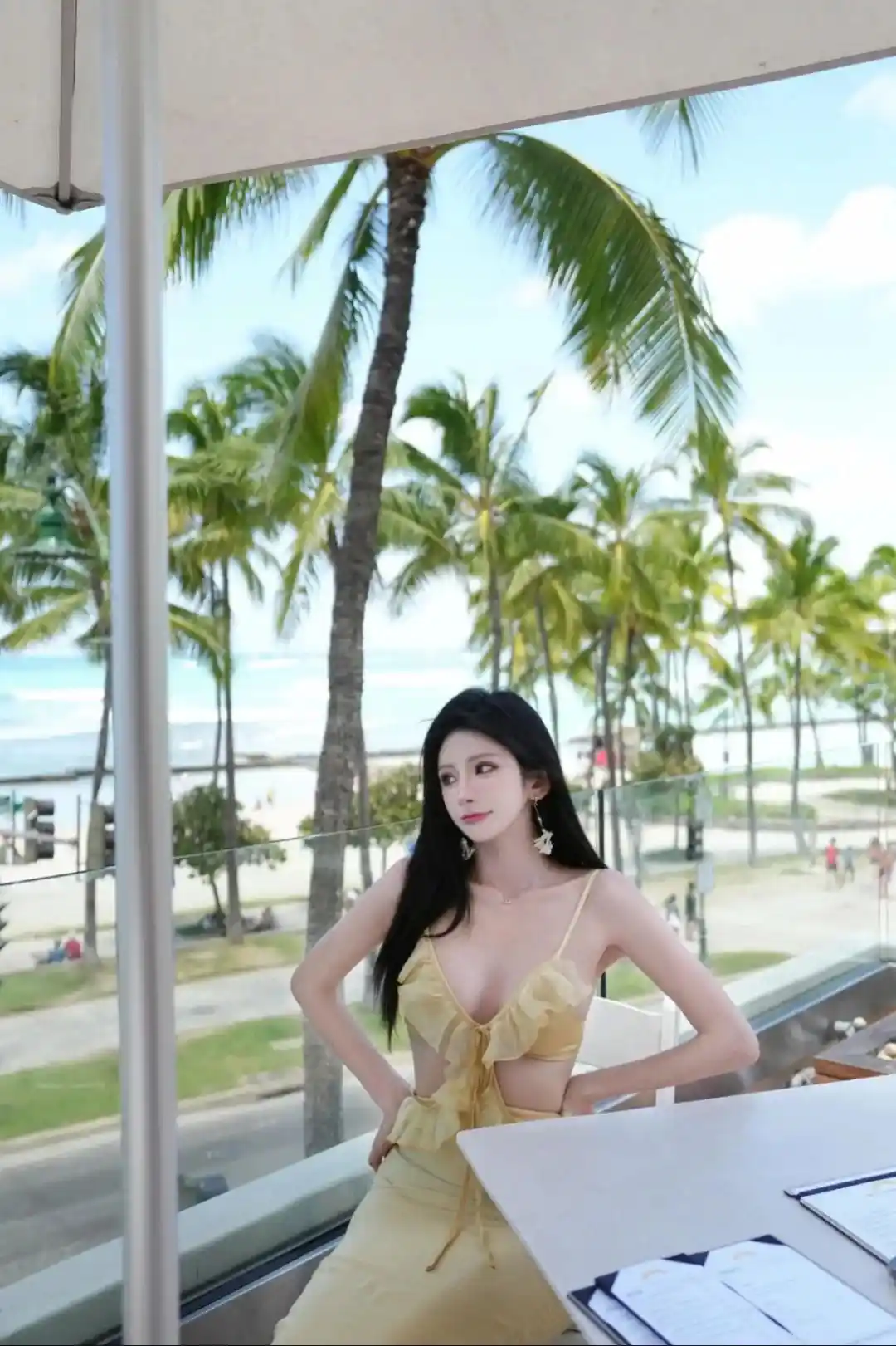 美女写真 | 世上没有绝望的处境，只有对处境绝望的人