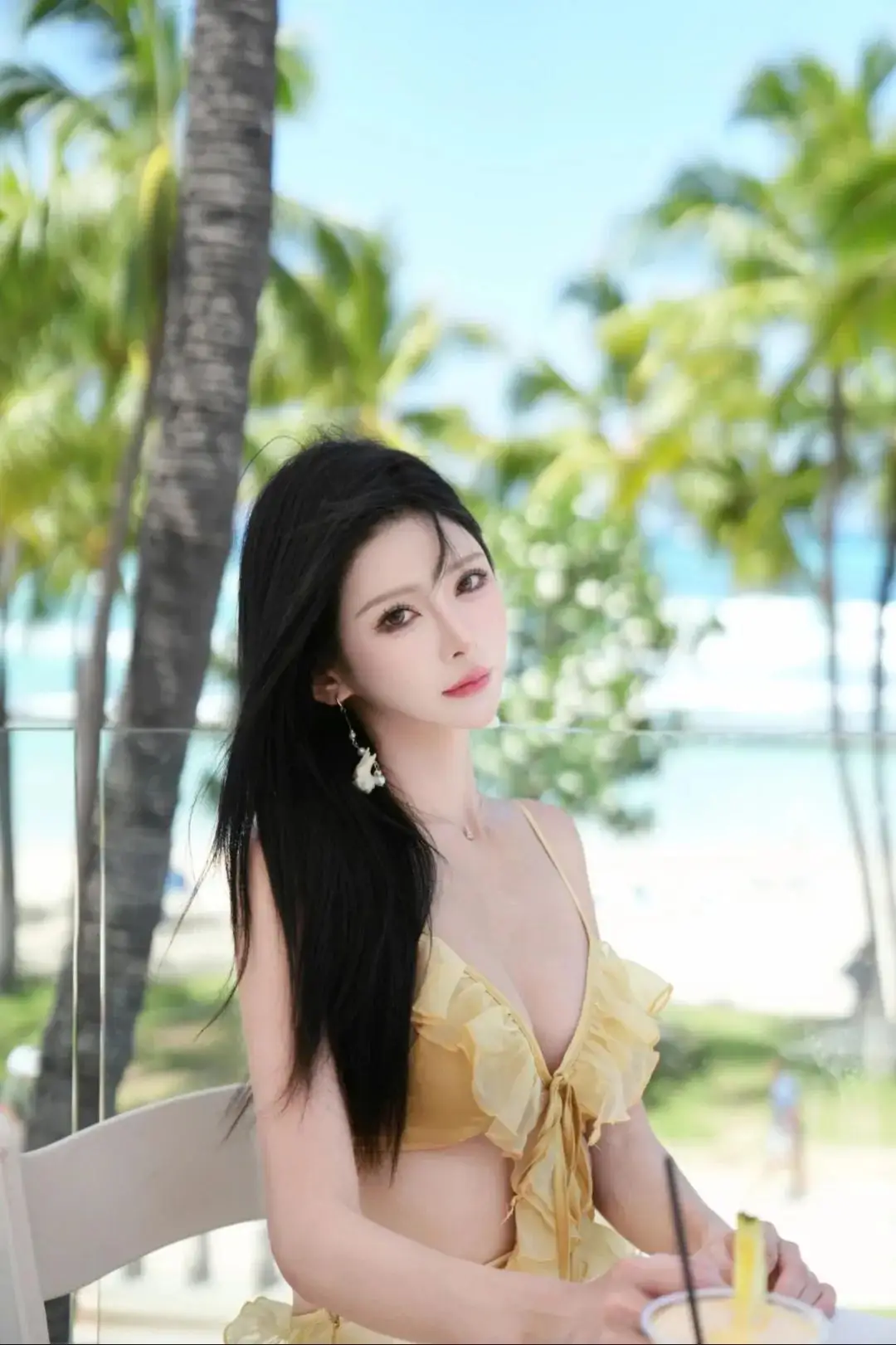 美女写真 | 世上没有绝望的处境，只有对处境绝望的人