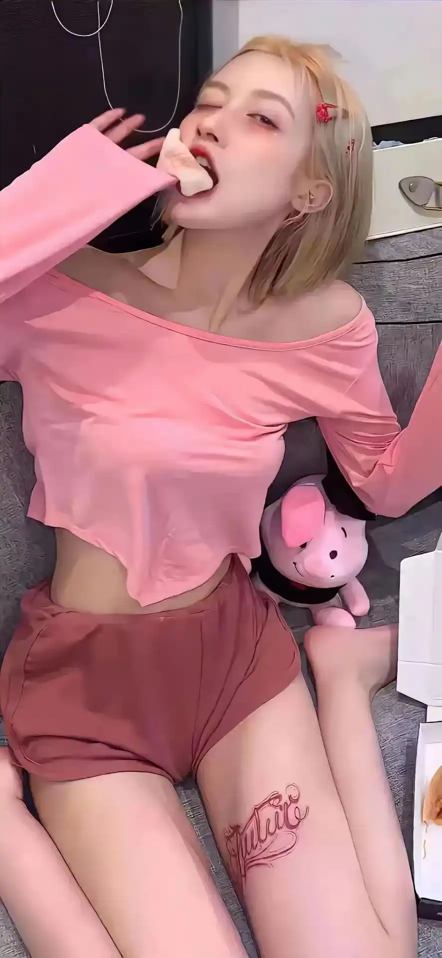 美女壁纸 | 手机高清美女壁纸