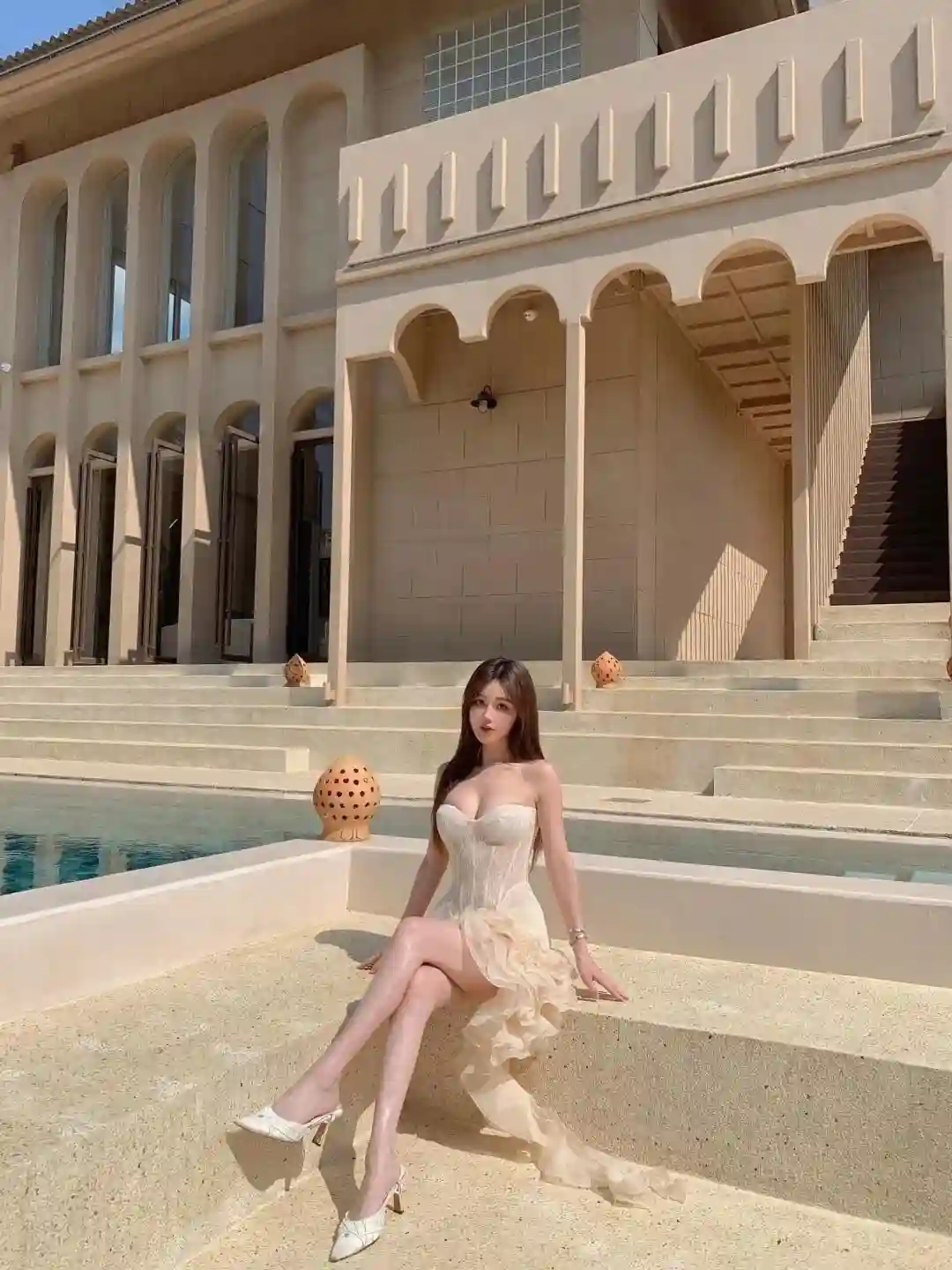 美女写真 | 不用刻意合群，有趣的人会互相吸引