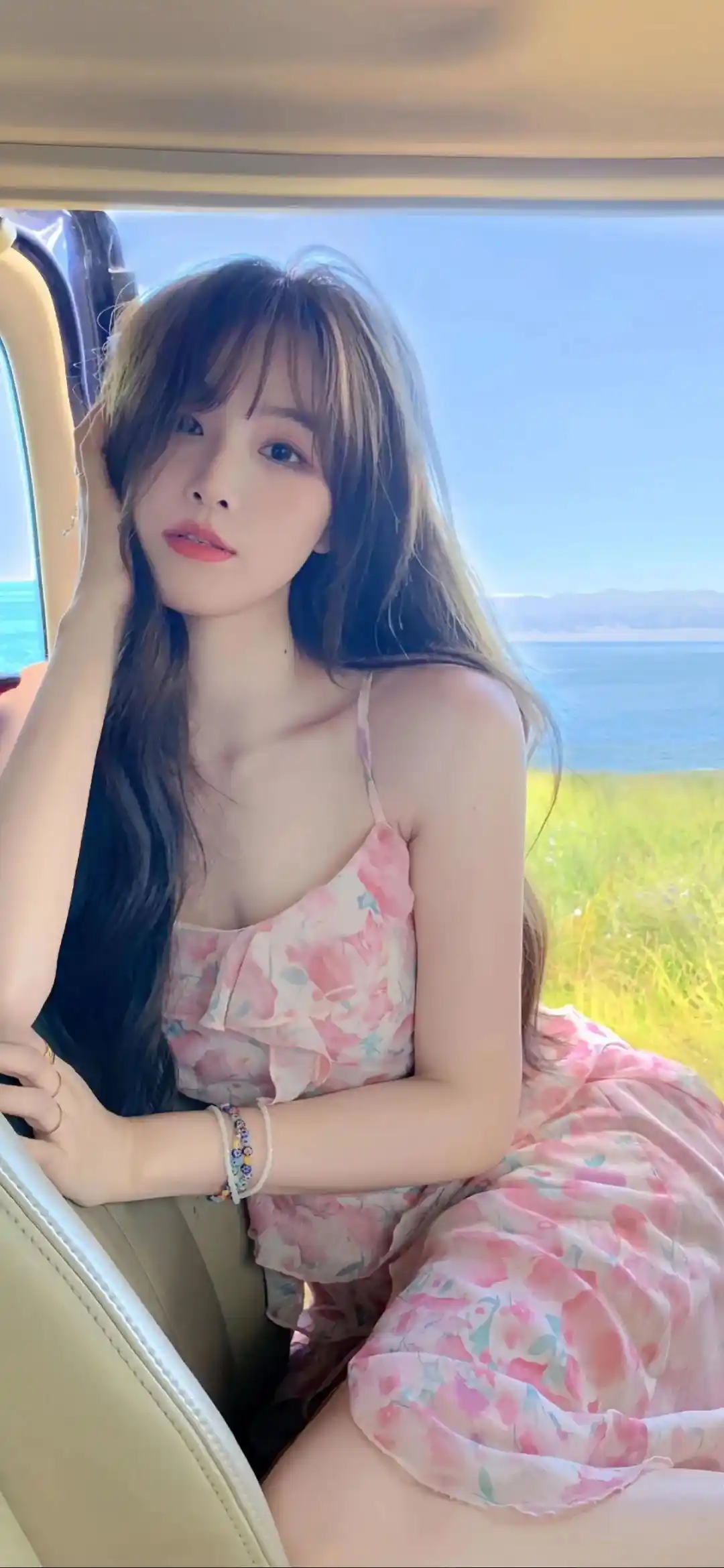 美女壁纸 | 手机高清美女壁纸